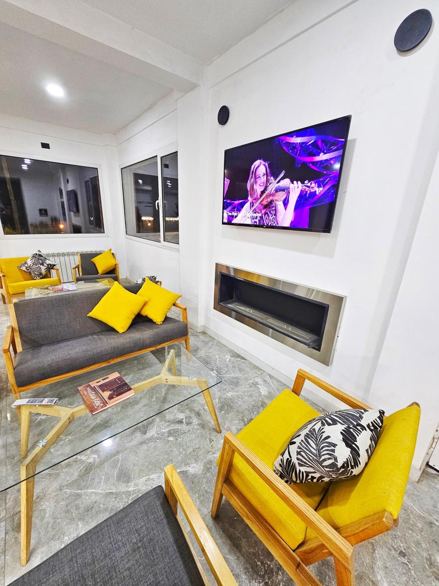 Las Victorias Suites Bariloche Luaran gambar