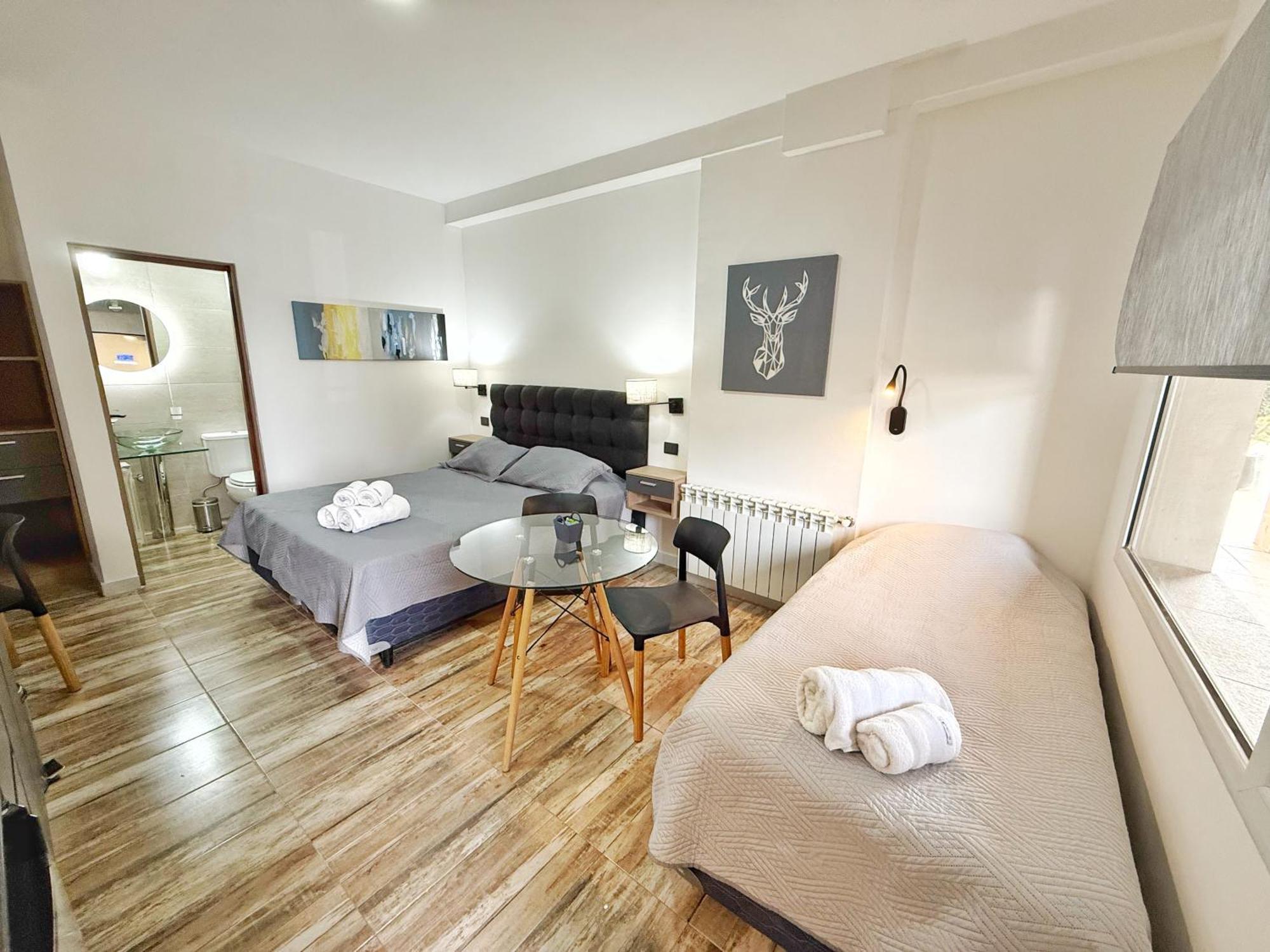 Las Victorias Suites Bariloche Luaran gambar